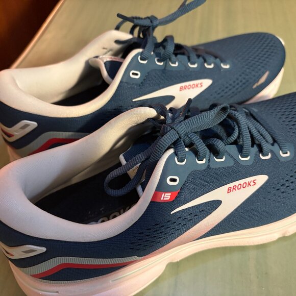 WORN 1X Womens Brooks Ghost 15 Running Shoes Size 11 B 1203801B497 - Picture 7 of 12